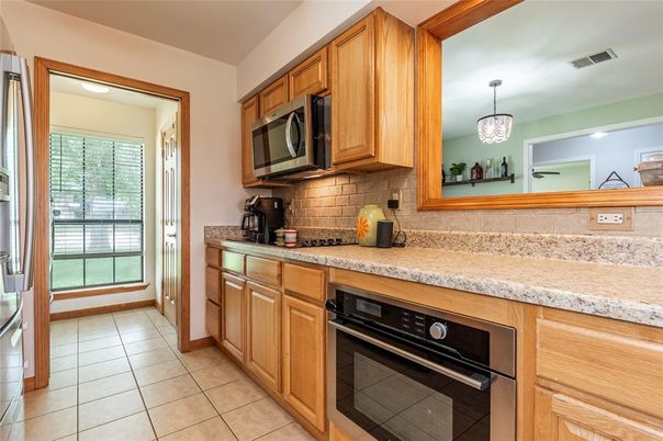 Interior, Kitchen, Pendant Lights, Recessed Lighting