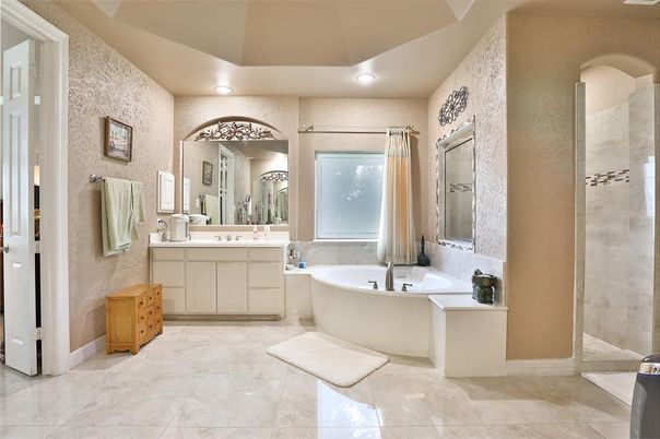Bathroom, Dual Sink Vanities, Free Standing Baths, Interior, Recessed Lighting