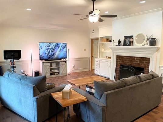 Fireplace, Interior, Living room, Recessed Lighting, Wood Texture Flooring