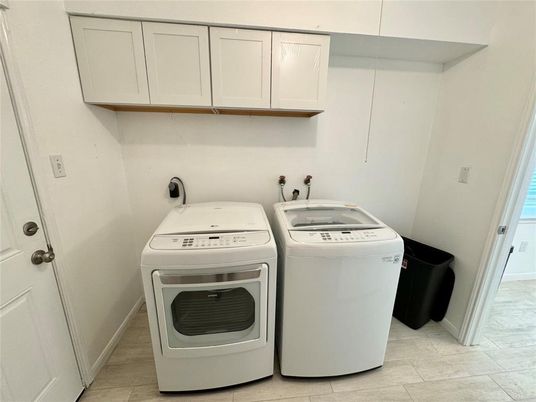 Interior, Washer