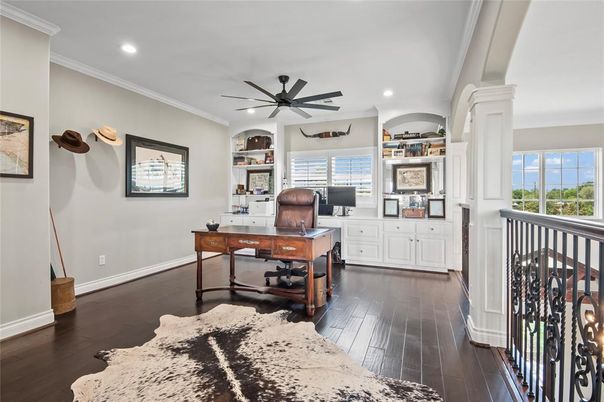 Home Office, Interior, Recessed Lighting, Wood Texture Flooring