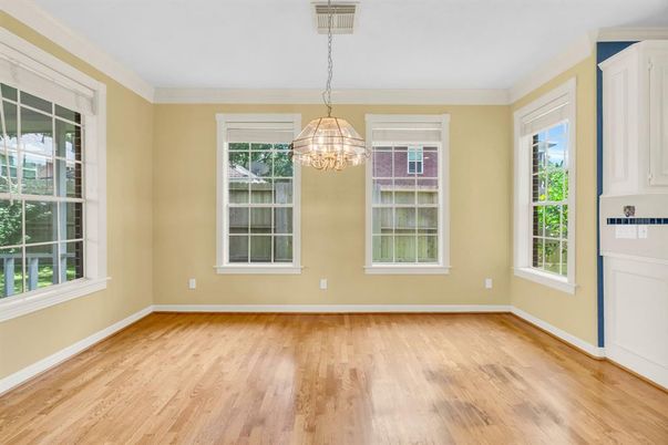 Empty room, Interior, Pendant Lights, Wood Texture Flooring