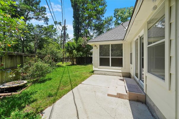 Backyard, Exterior