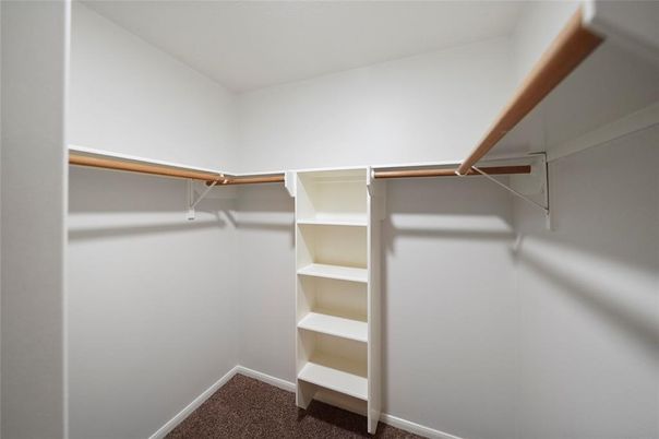 Interior, Walk-in Closets