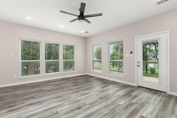 Empty room, Interior, Recessed Lighting, Wood Texture Flooring