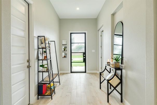 Interior, Recessed Lighting, Wood Texture Flooring
