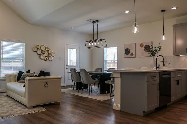 Dining room, Interior, Kitchen, Living room, Pendant Lights, Recessed Lighting, Wood Texture Flooring