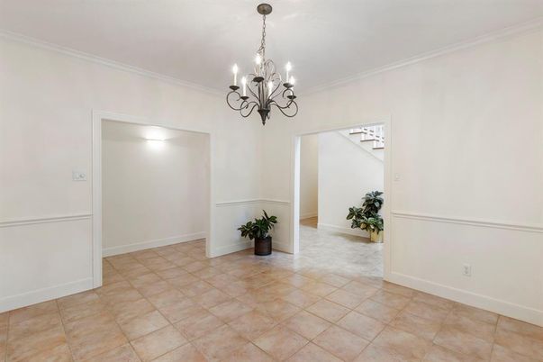 Chandelier, Empty room, Interior