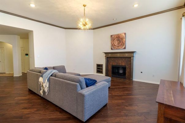 Fireplace, Interior, Living room, Pendant Lights, Recessed Lighting, Wood Texture Flooring