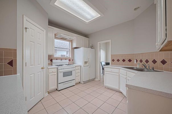 Interior, Kitchen