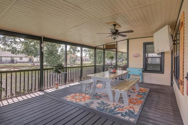 Interior, Sun Room, Wood Texture Flooring