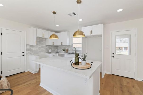 Interior, Kitchen, Pendant Lights, Recessed Lighting, Wood Texture Flooring