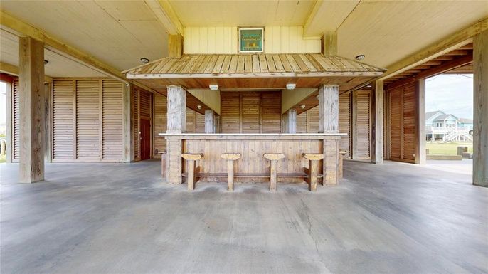 Exterior, Interior