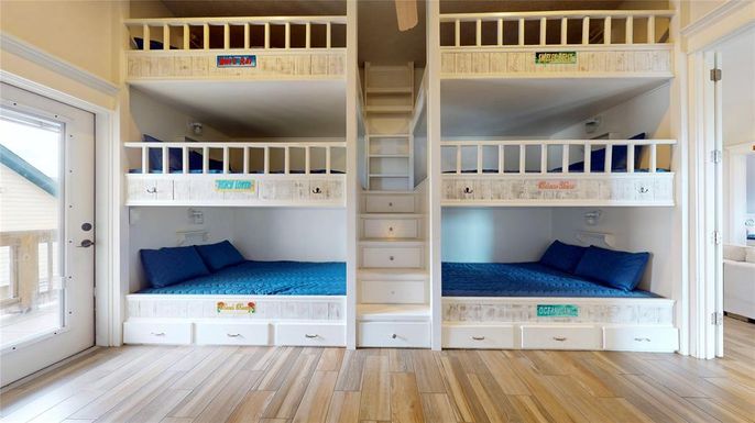 Bedroom, Interior, Wood Texture Flooring