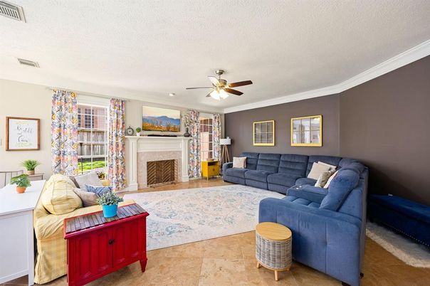 Fireplace, Interior, Living room