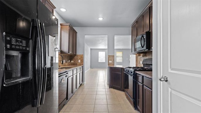 Interior, Kitchen, Recessed Lighting