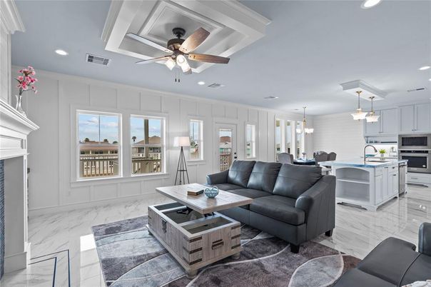 Interior, Kitchen, Living room, Marble, Pendant Lights, Recessed Lighting, Stainless Steel Appliances