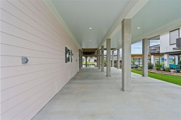 Exterior, Recessed Lighting