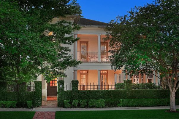 Exterior, Facade, French Provincial