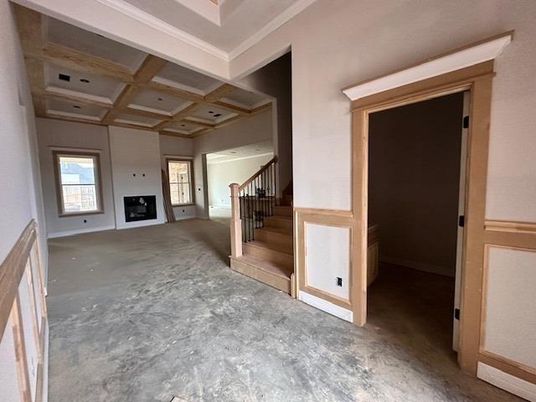 Empty room, Fireplace, Interior, Recessed Lighting