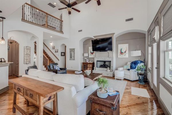 Fireplace, Interior, Living room, Pendant Lights, Recessed Lighting, Wood Texture Flooring