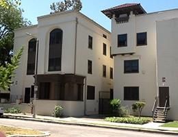 Exterior, Facade, Modern