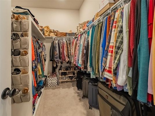 Interior, Walk-in Closets