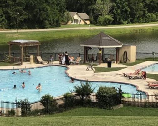 Exterior, Pool, Water