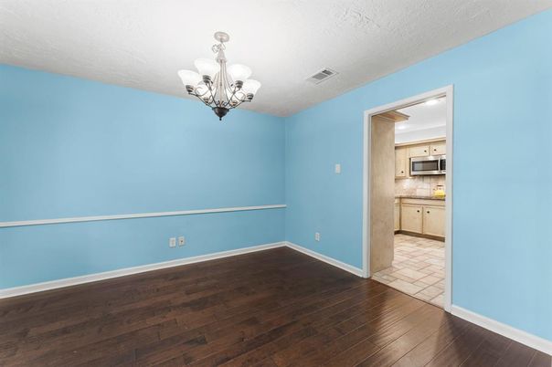 Chandelier, Empty room, Interior, Kitchen, Wood Texture Flooring