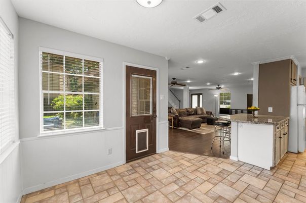 Interior, Kitchen, Living room, Recessed Lighting, Wood Texture Flooring