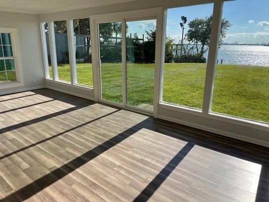 Empty room, Interior, Water, Wood Texture Flooring