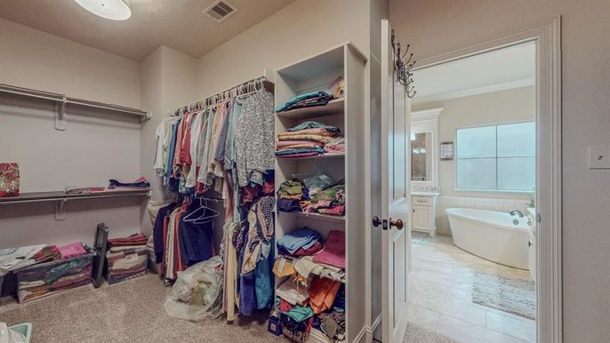 Bathroom, Free Standing Baths, Interior, Walk-in Closets