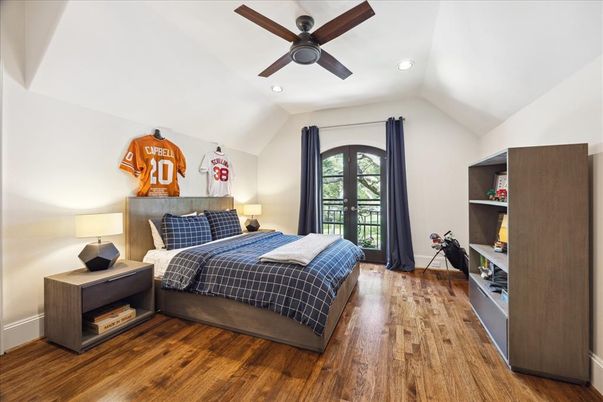 Bedroom, Interior, Recessed Lighting, Wood Texture Flooring