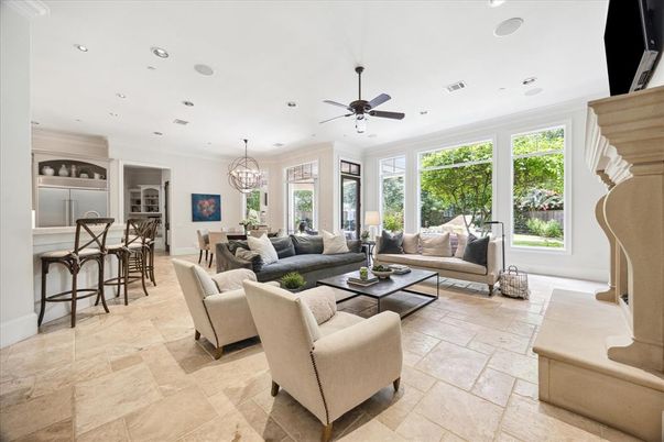 Chandelier, Dining room, Interior, Living room, Recessed Lighting