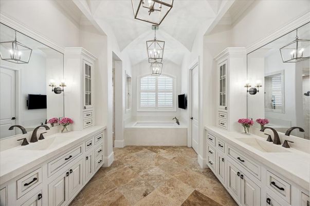 Bathroom, Dual Sink Vanities, Interior, Pendant Lights