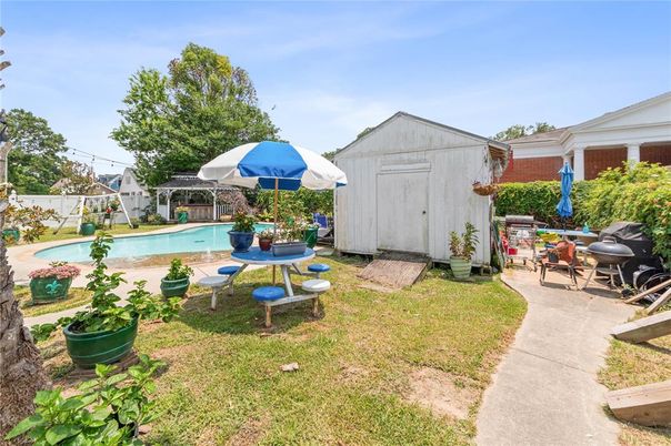 Backyard, Exterior, Pool