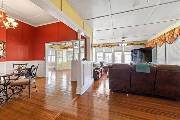 Chandelier, Dining room, Interior, Living room, Wood Texture Flooring