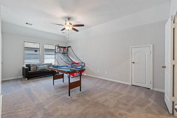 Game Room, Interior