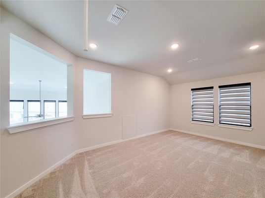 Empty room, Interior, Recessed Lighting