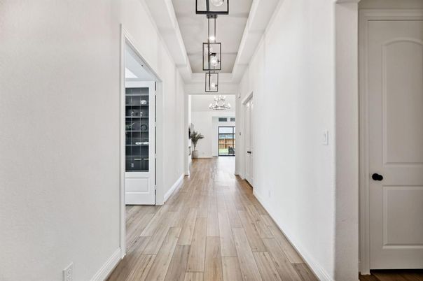 Interior, Pendant Lights, Wood Texture Flooring