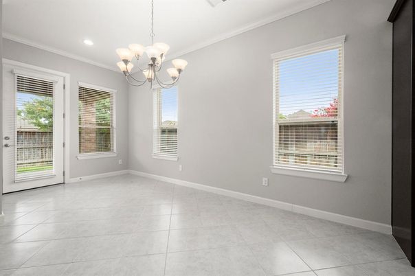 Chandelier, Empty room, Interior, Recessed Lighting