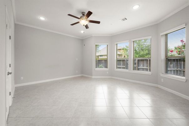 Empty room, Interior, Recessed Lighting