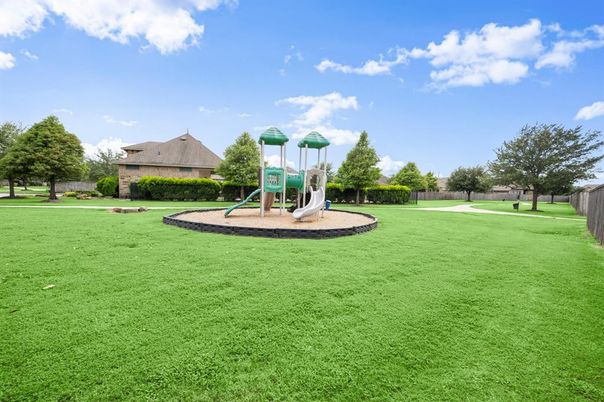 Backyard, Exterior, Playground