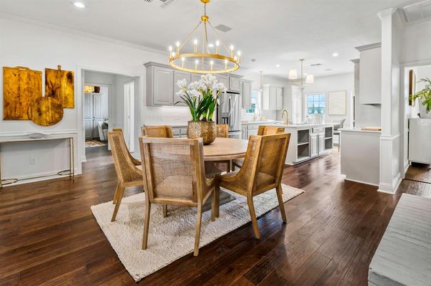 Chandelier, Dining room, Interior, Kitchen, Pendant Lights, Recessed Lighting, Wood Texture Flooring
