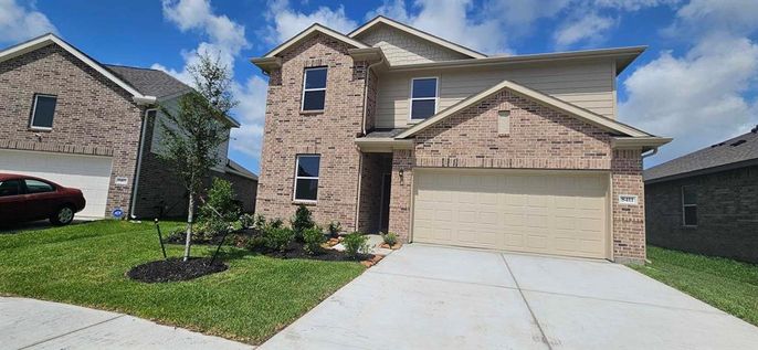 Attached, Exterior, Facade, Brick Facade, Brick Traditional