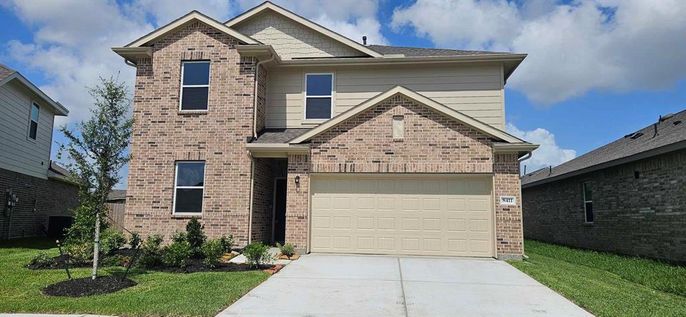 Attached, Exterior, Facade, Brick Facade, Brick Traditional