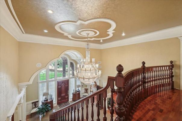 Chandelier, Interior, Recessed Lighting, Wood Texture Flooring