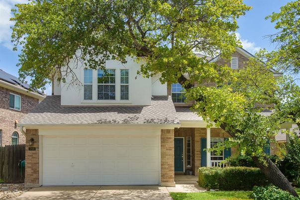 Attached, Exterior, Facade, Brick Facade, American Craftsman