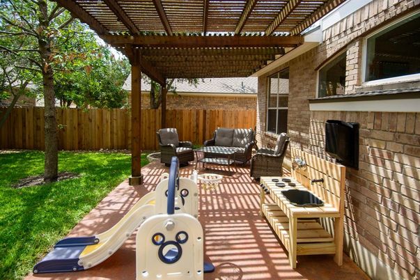 Exterior, Playground