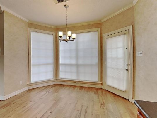 Chandelier, Empty room, Interior, Pendant Lights, Wood Texture Flooring